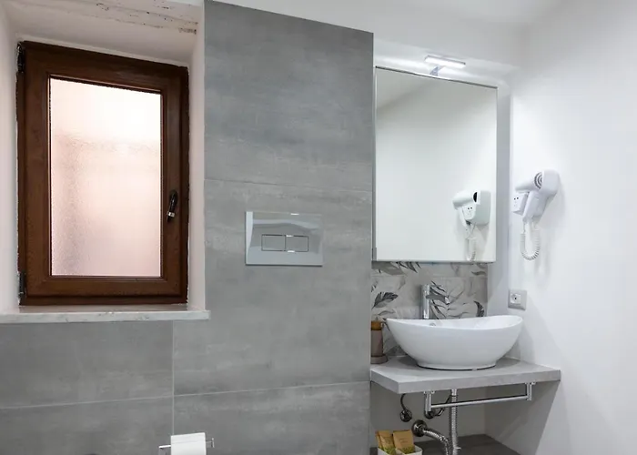 아파트 Aurora House Loft 체팔루